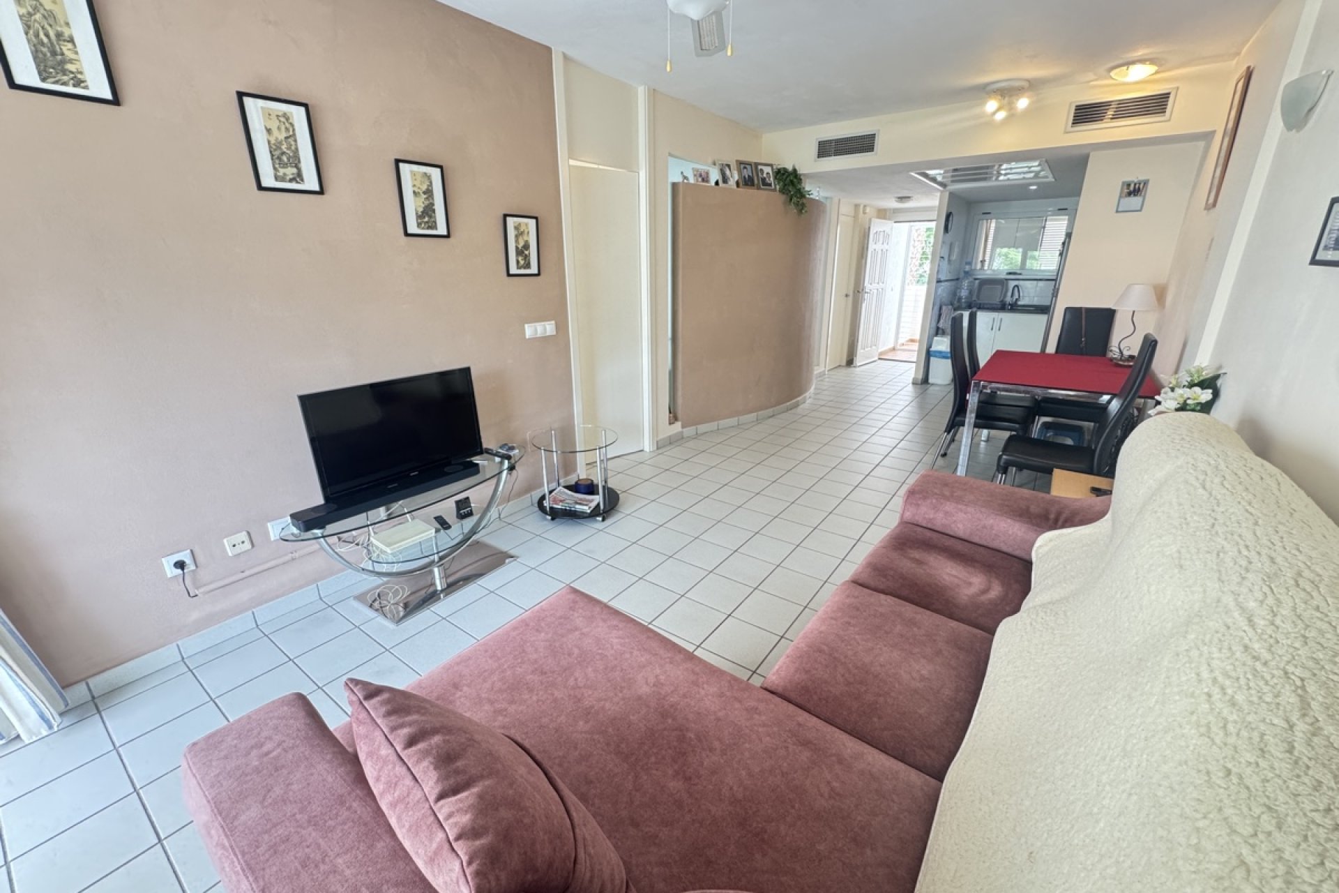Resale - Apartment -
Playa Flamenca