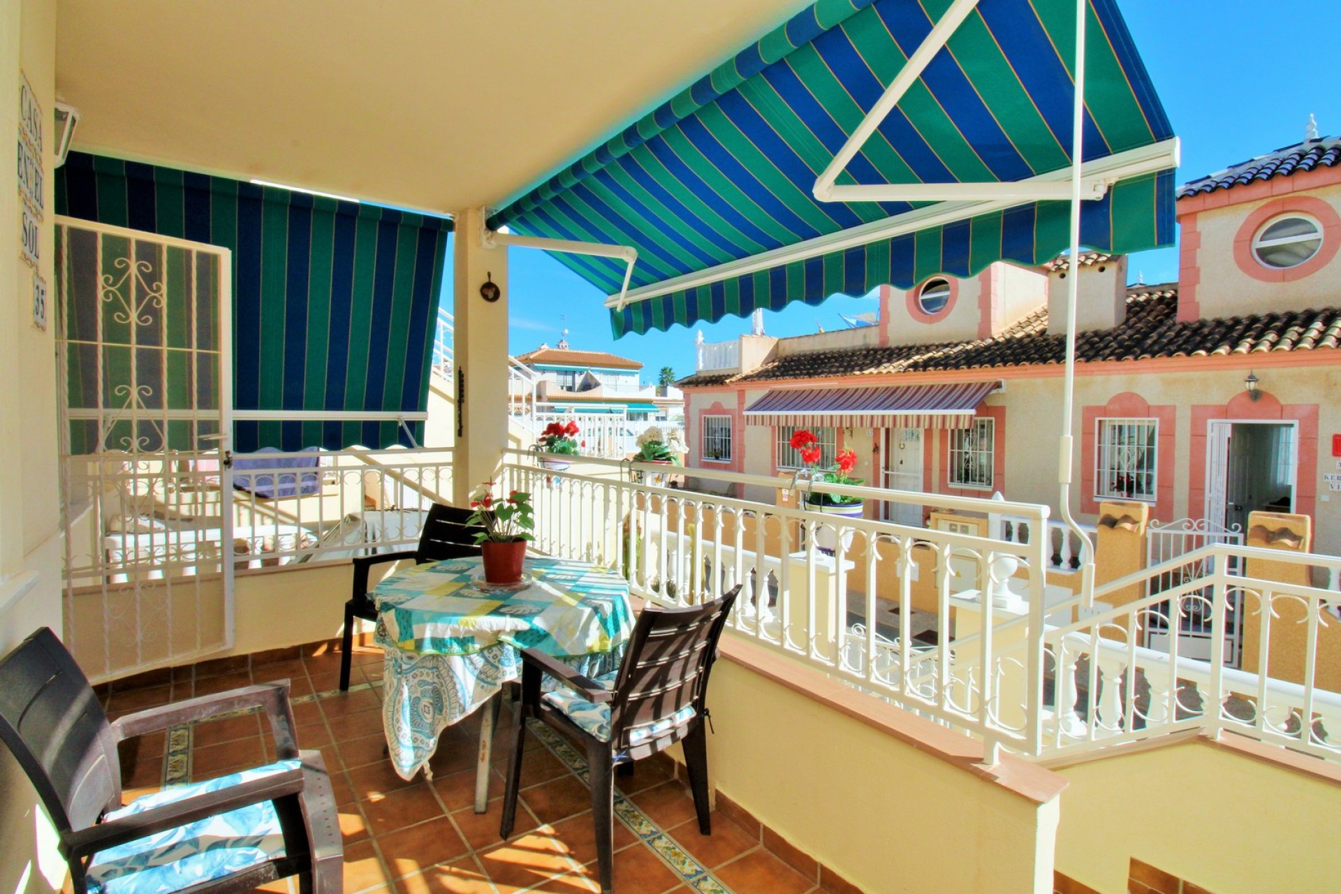 Resale - Apartment -
Playa Flamenca
