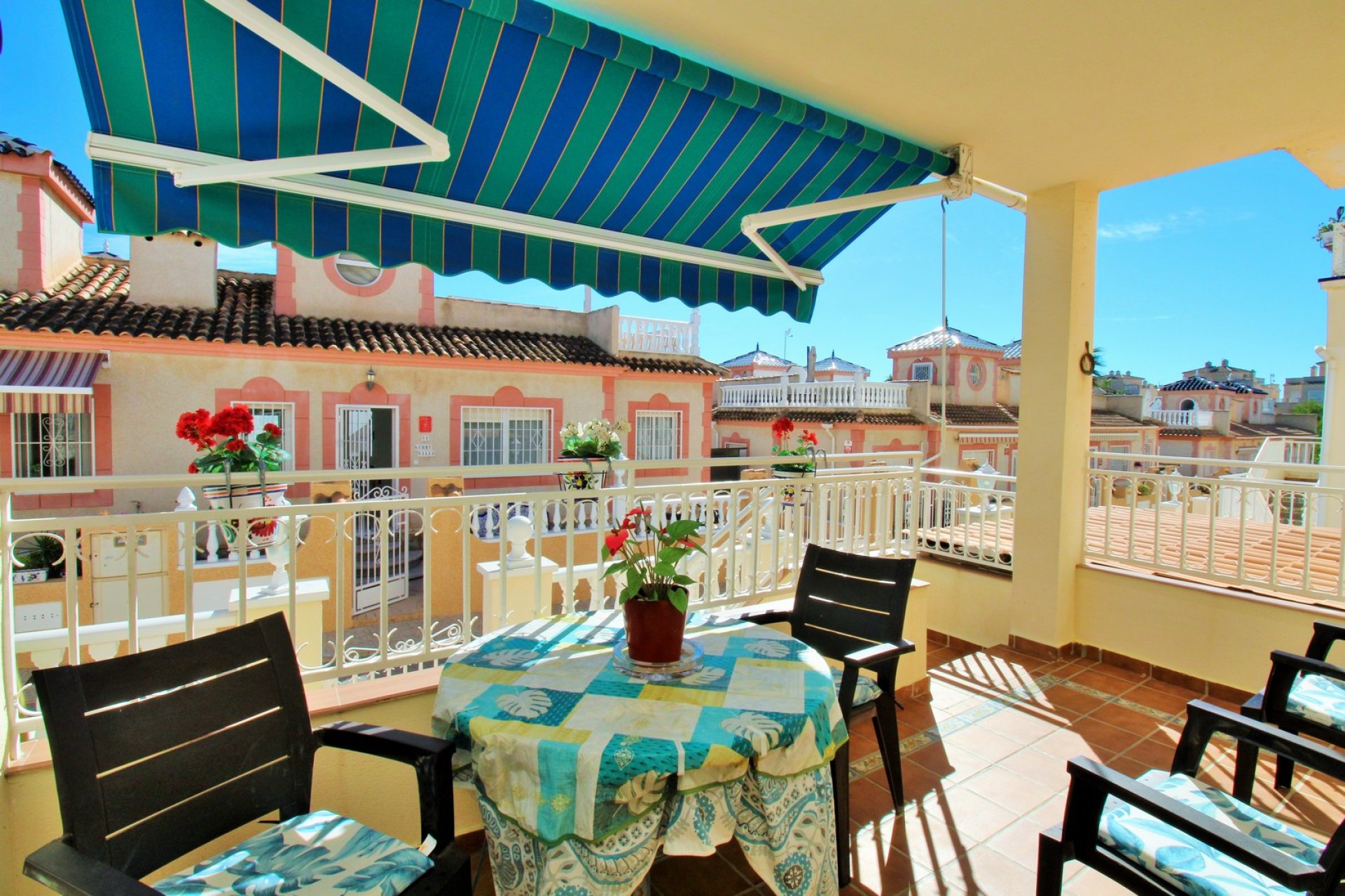 Resale - Apartment -
Playa Flamenca