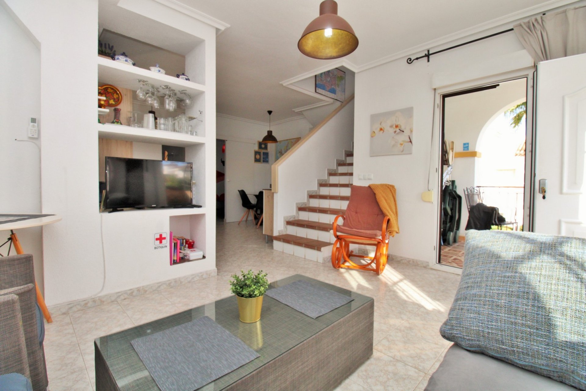 Resale - Apartment -
Playa Flamenca