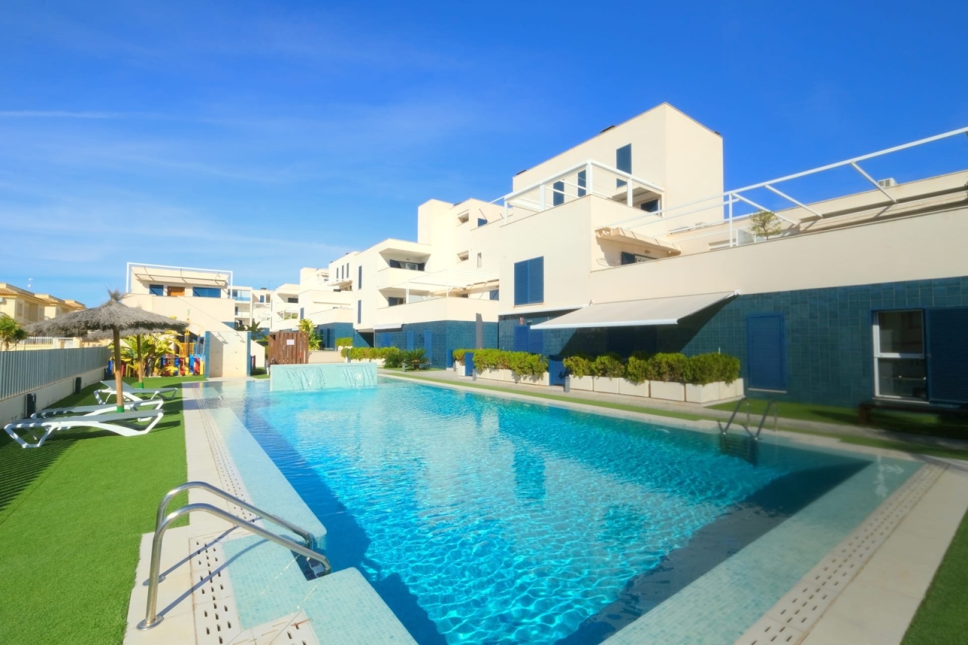 Resale - Apartment -
Playa Flamenca