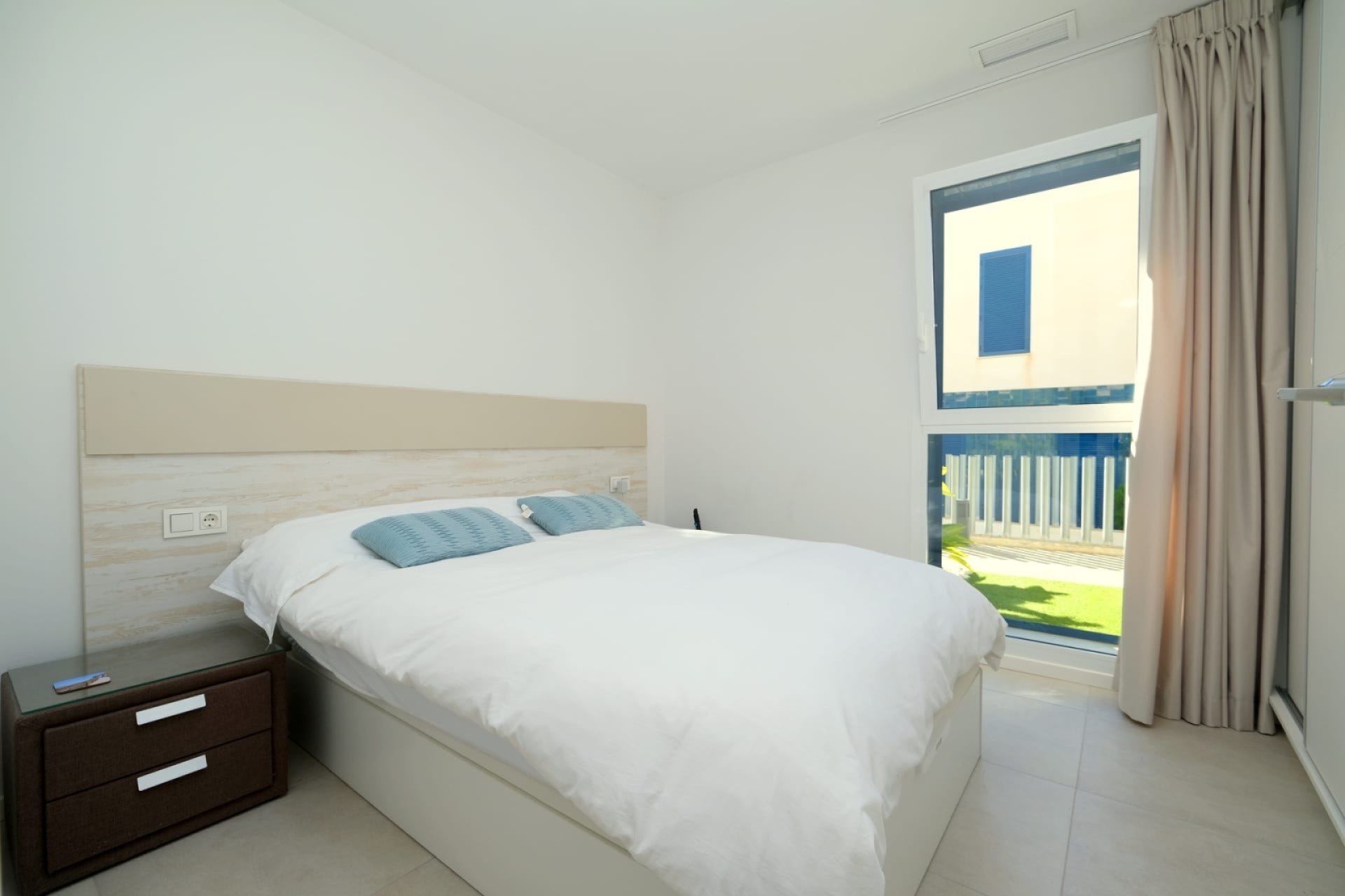 Resale - Apartment -
Playa Flamenca