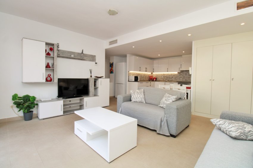 Resale - Apartment -
Playa Flamenca