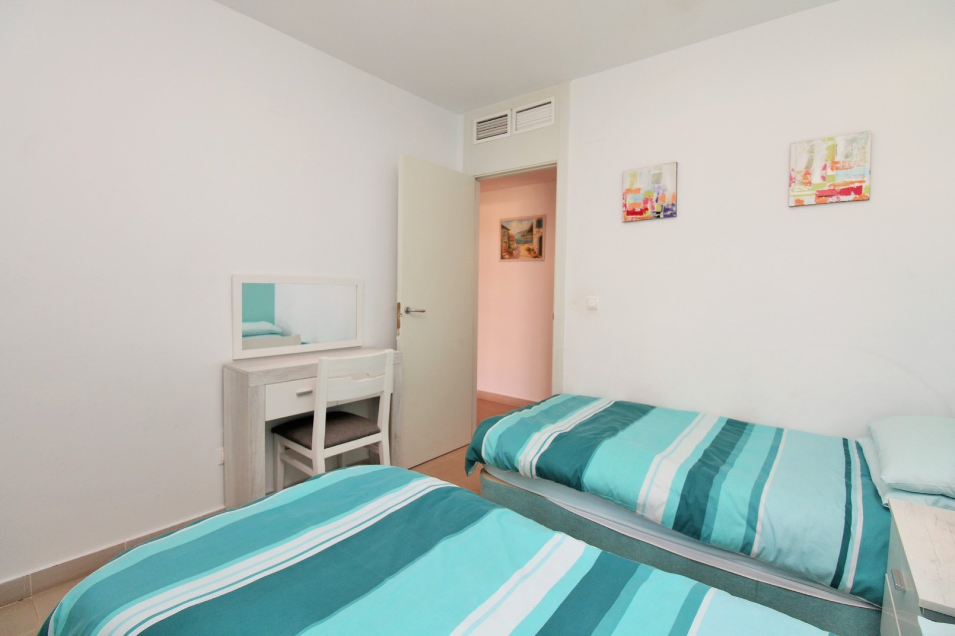 Resale - Apartment -
Playa Flamenca