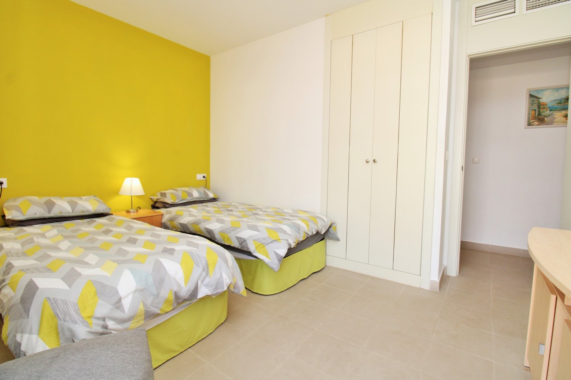 Resale - Apartment -
Playa Flamenca