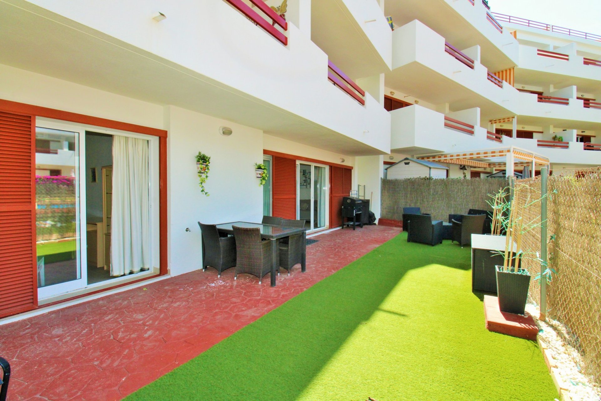 Resale - Apartment -
Playa Flamenca