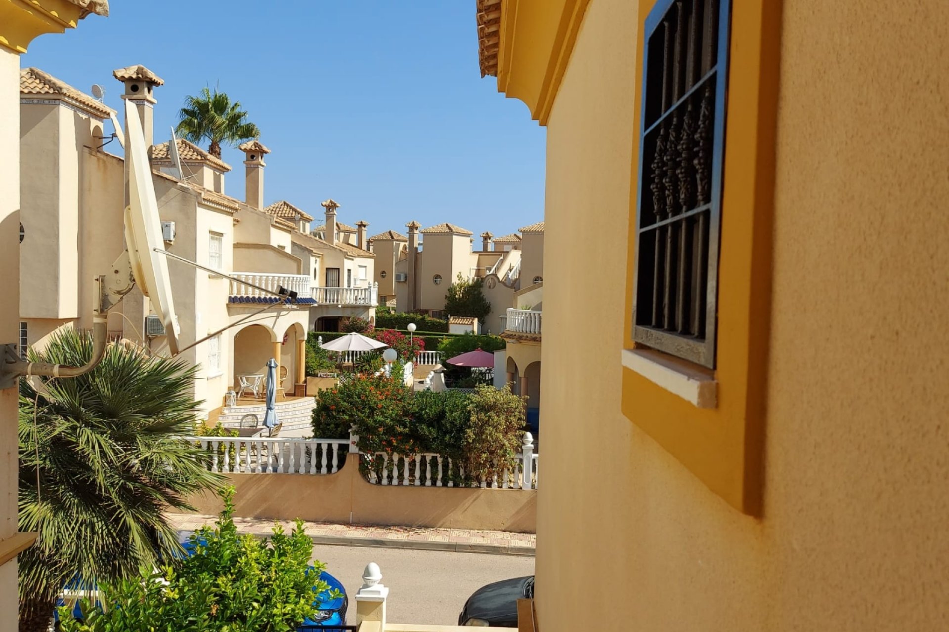 Resale - Apartment -
Playa Flamenca