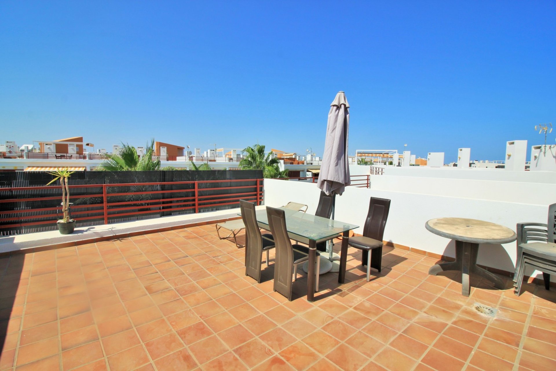 Resale - Apartment -
Playa Flamenca