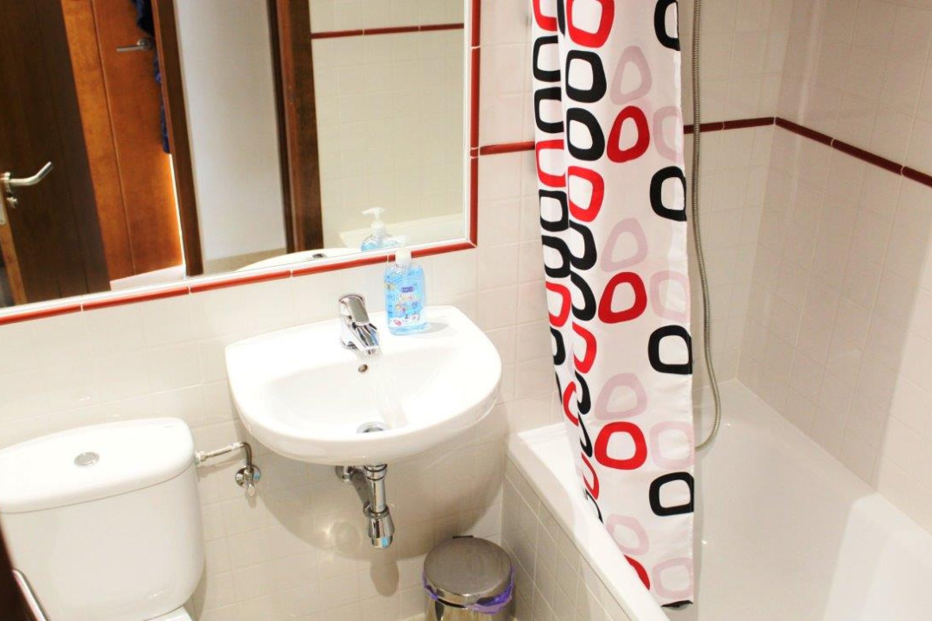 Resale - Apartment -
Punta Prima - La Entrada