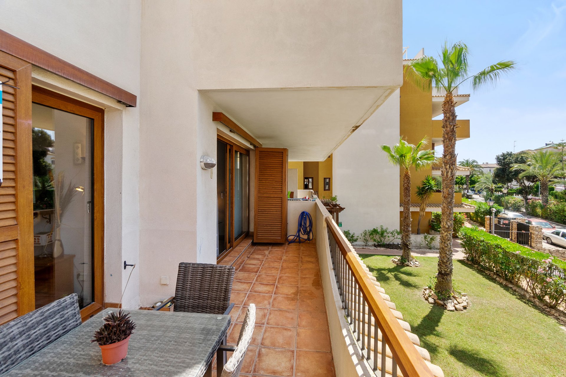 Resale - Apartment -
Punta Prima - La Entrada