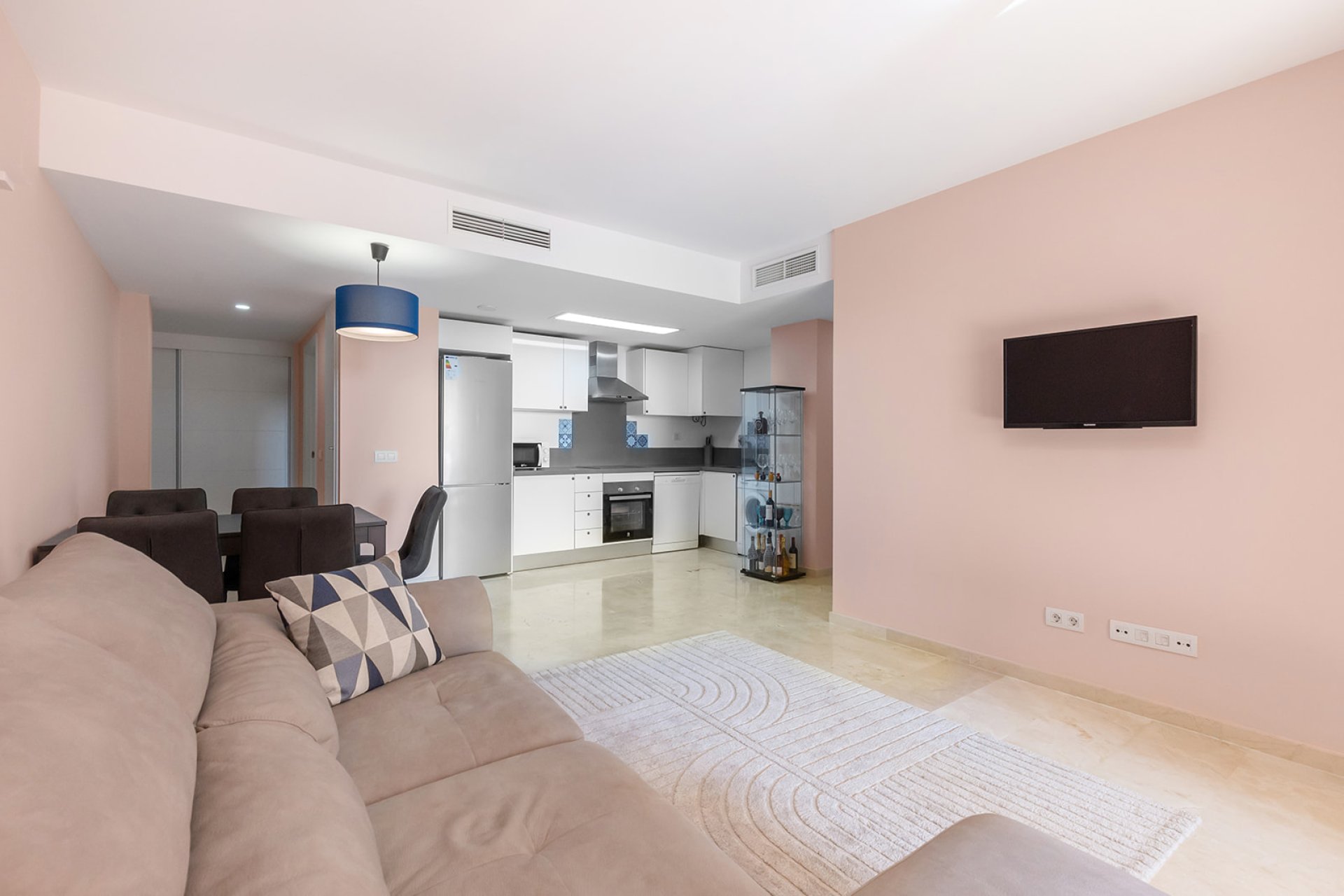 Resale - Apartment -
Punta Prima - La Recoleta