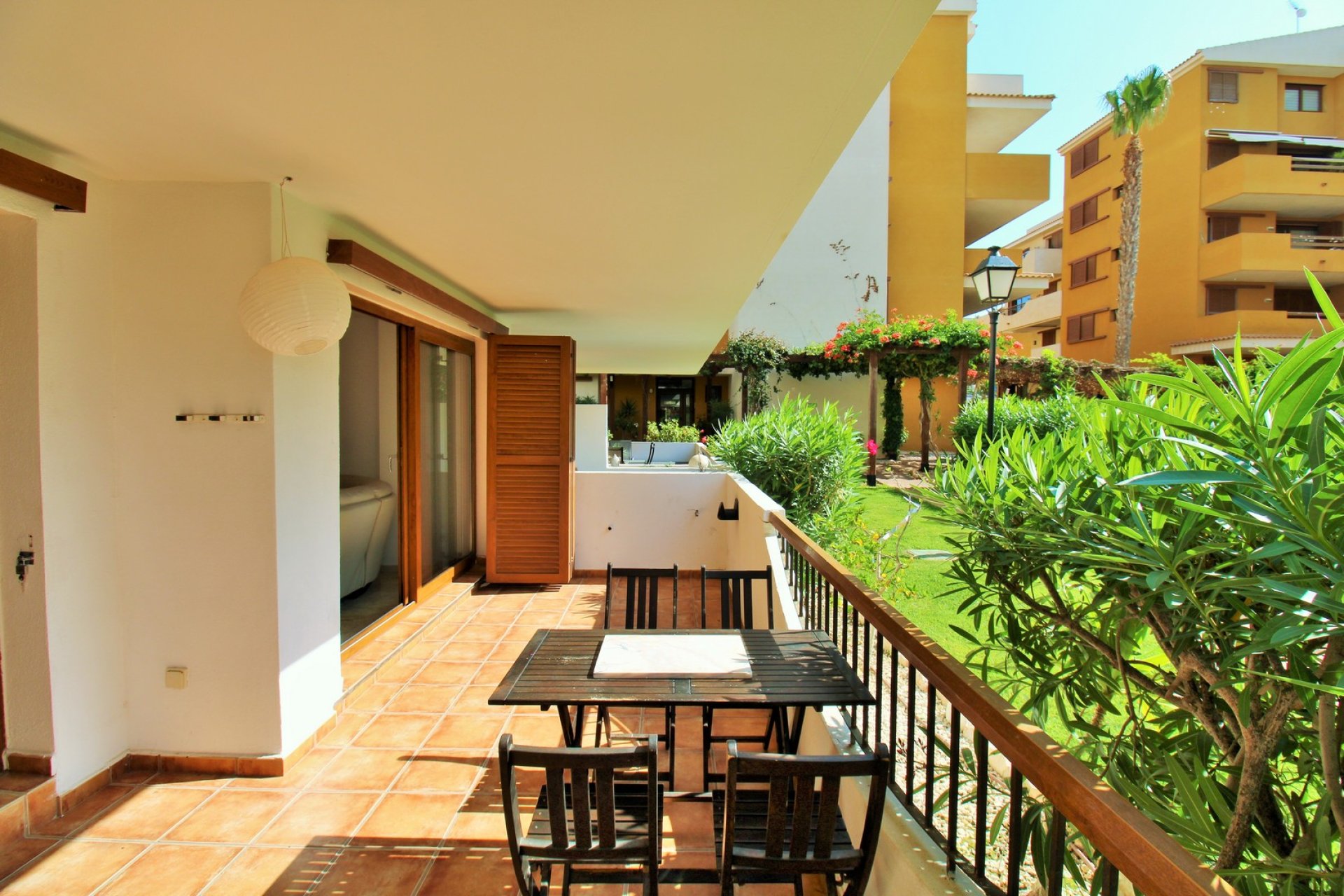 Resale - Apartment -
Punta Prima
