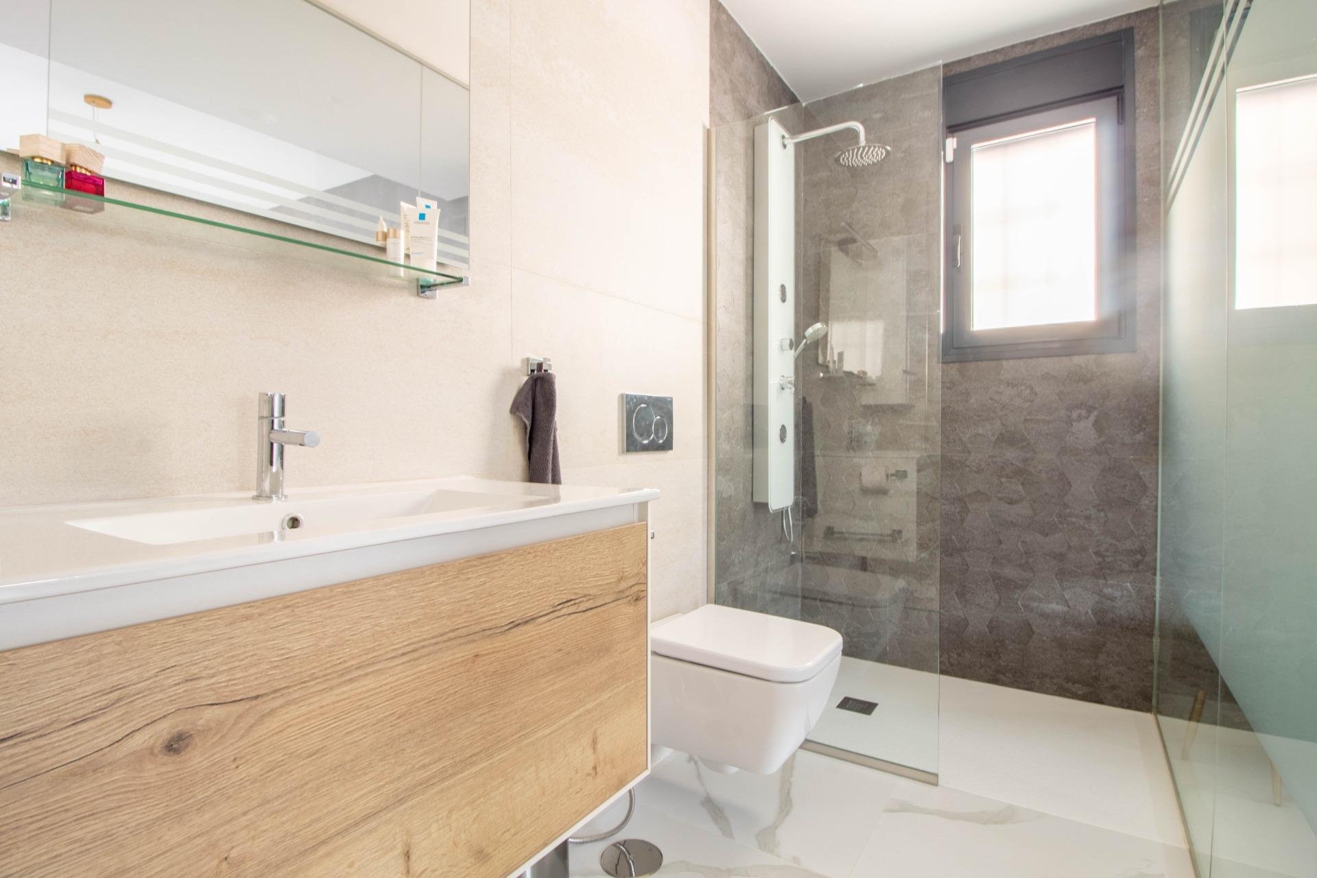 Resale - Apartment -
San Miguel - San Miguel de Salinas