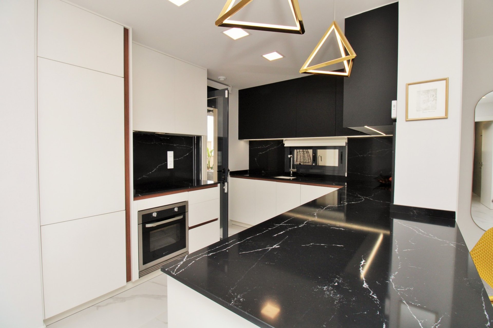 Resale - Apartment -
San Miguel - San Miguel de Salinas