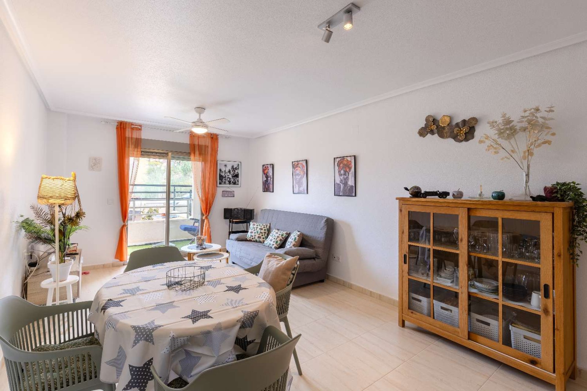 Resale - Apartment -
San Miguel - San Miguel de Salinas