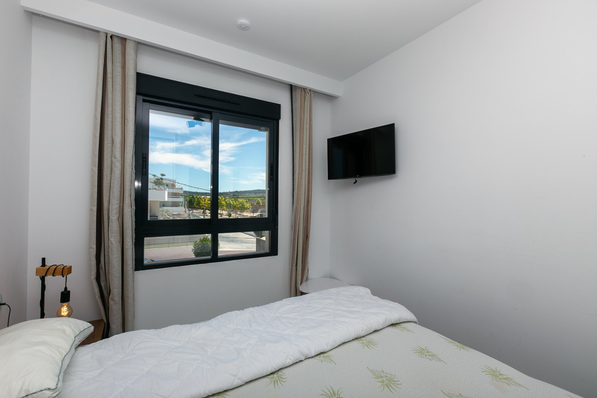 Resale - Apartment -
San Miguel - San Miguel De Salinas