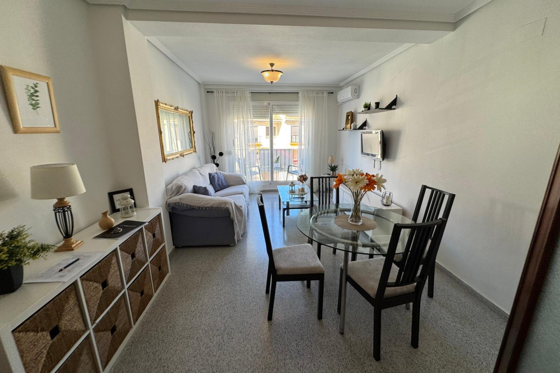Resale - Apartment -
San Miguel - San Miguel de Salinas