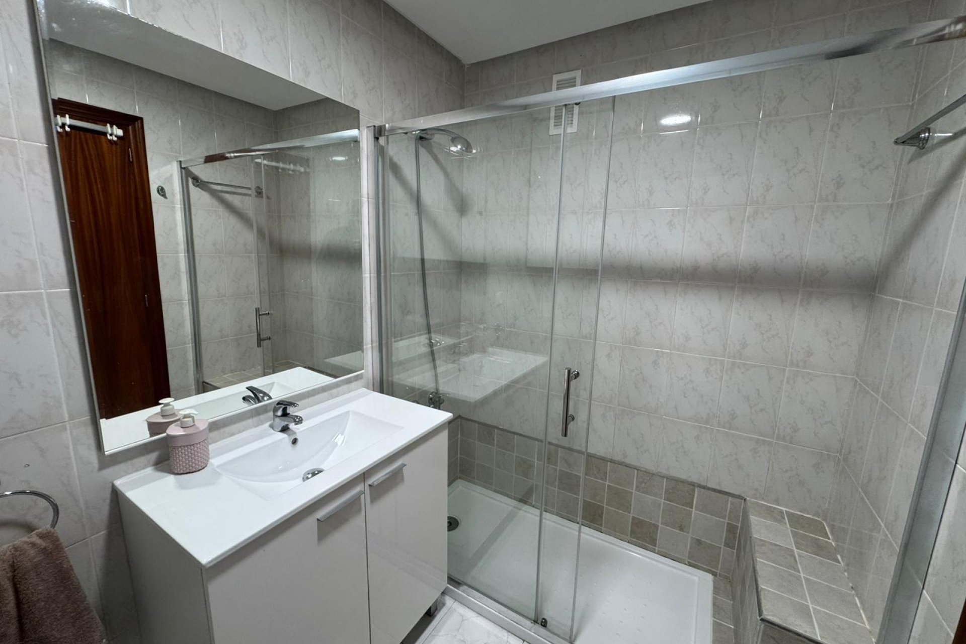 Resale - Apartment -
San Miguel - San Miguel de Salinas