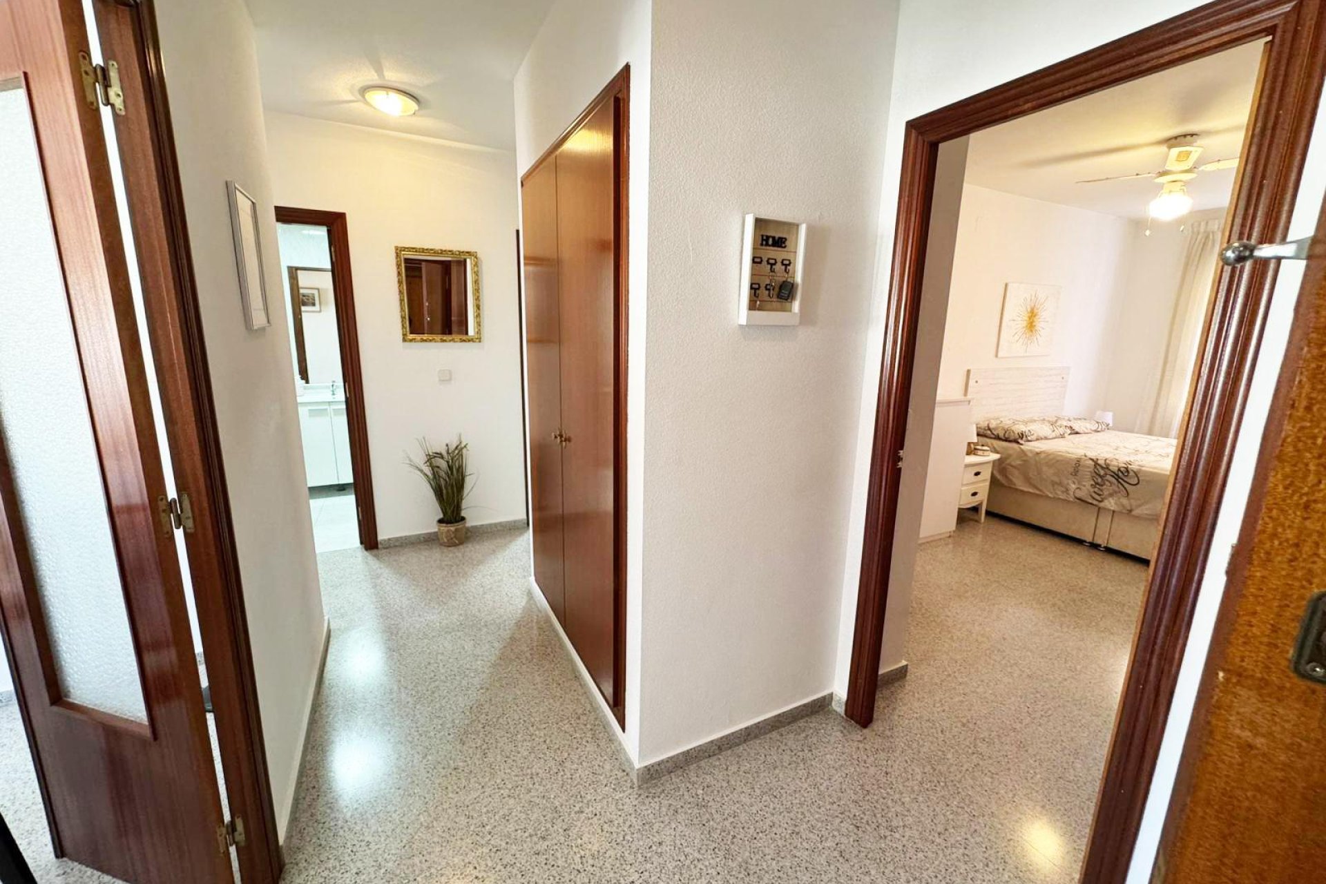 Resale - Apartment -
San Miguel - San Miguel de Salinas