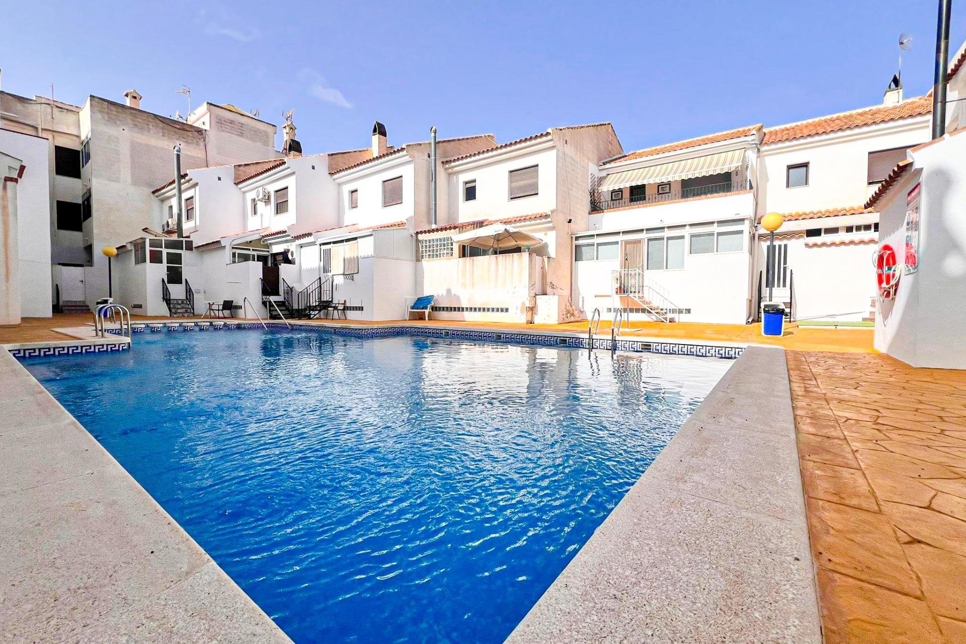 Resale - Apartment -
San Miguel - San Miguel de Salinas