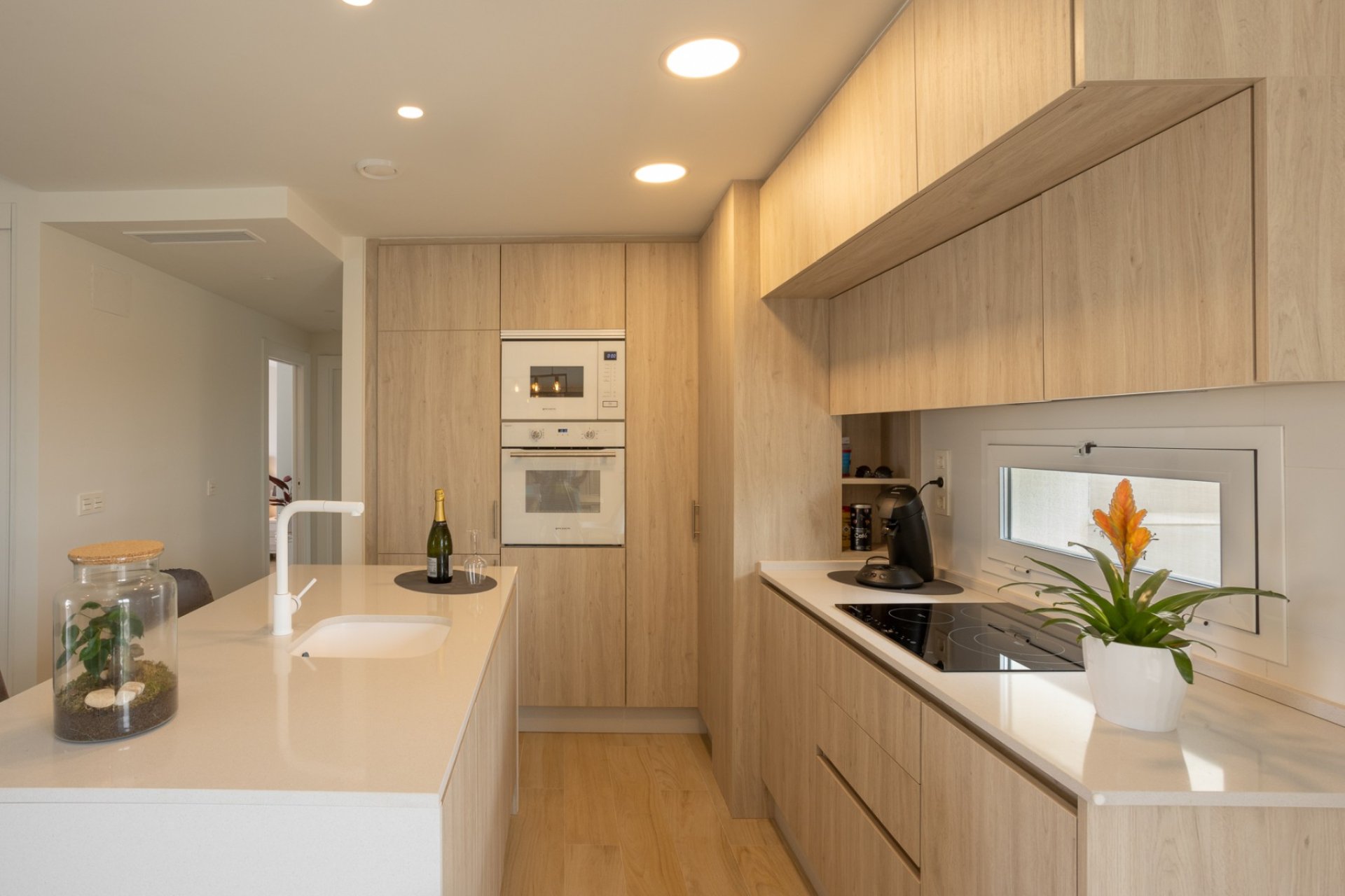 Resale - Apartment -
San Miguel - Villamartín