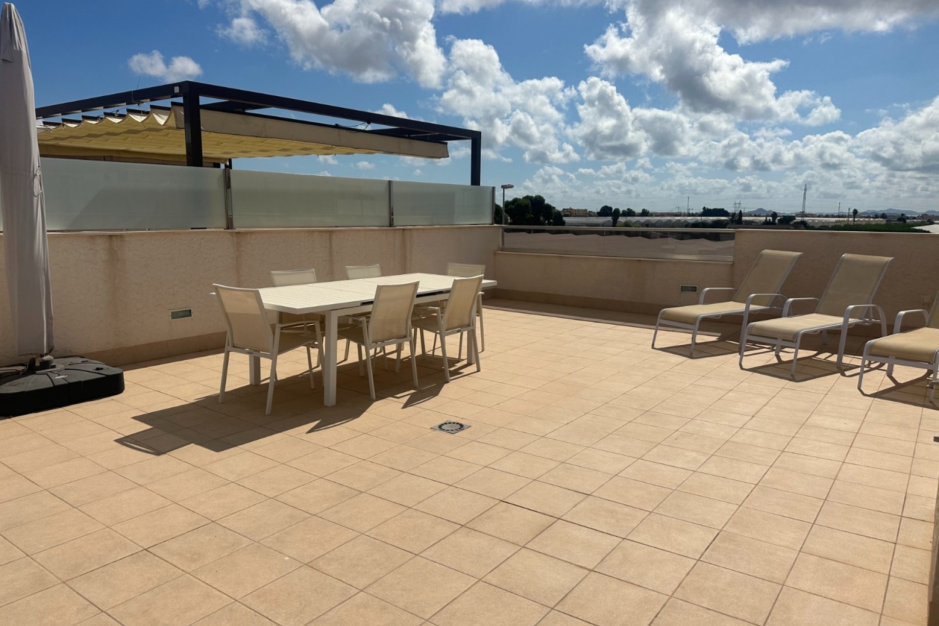 Resale - Apartment -
Torre - Pacheco - Dolores De Pacheco