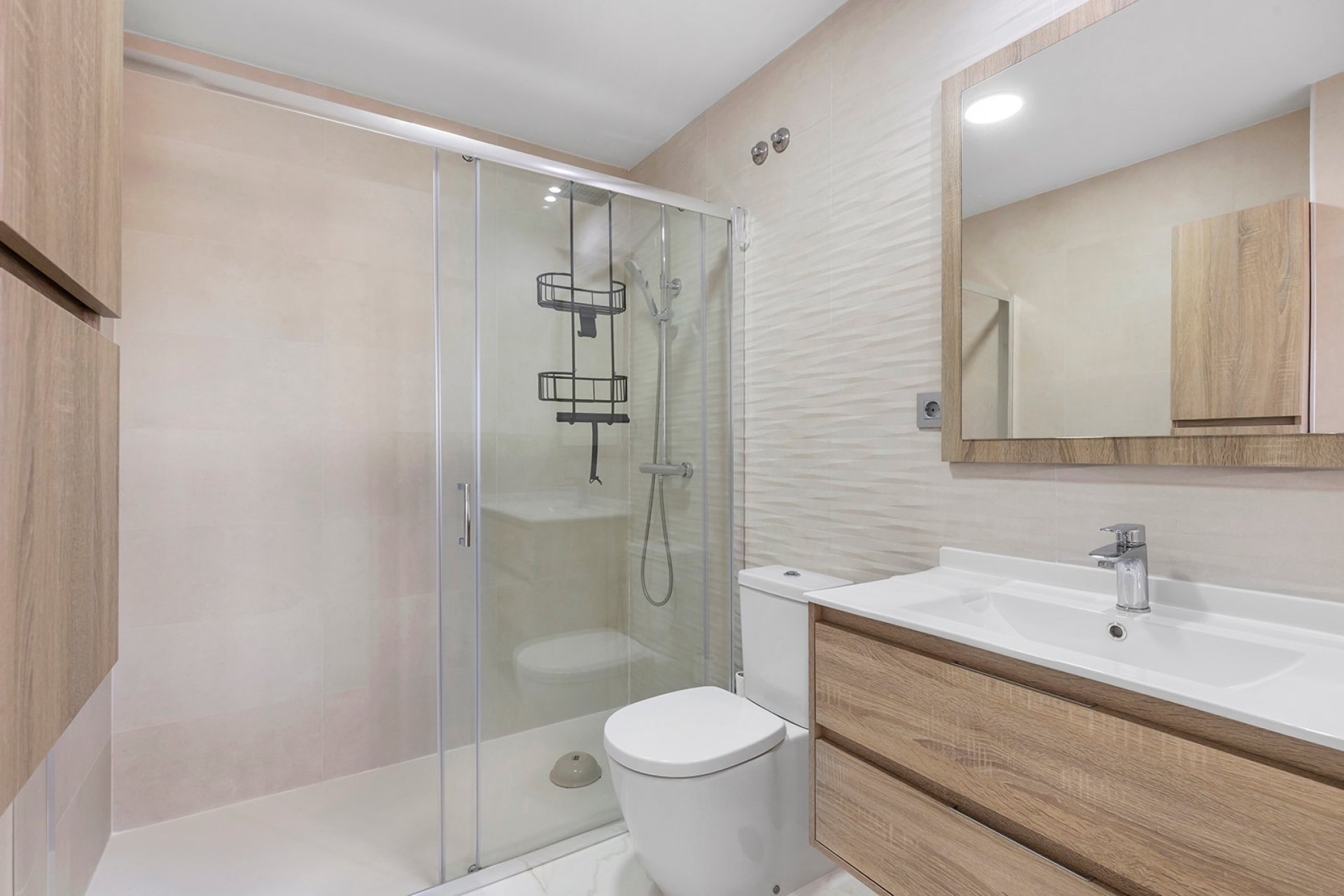 Resale - Apartment -
Torre - Pacheco - Dolores De Pacheco