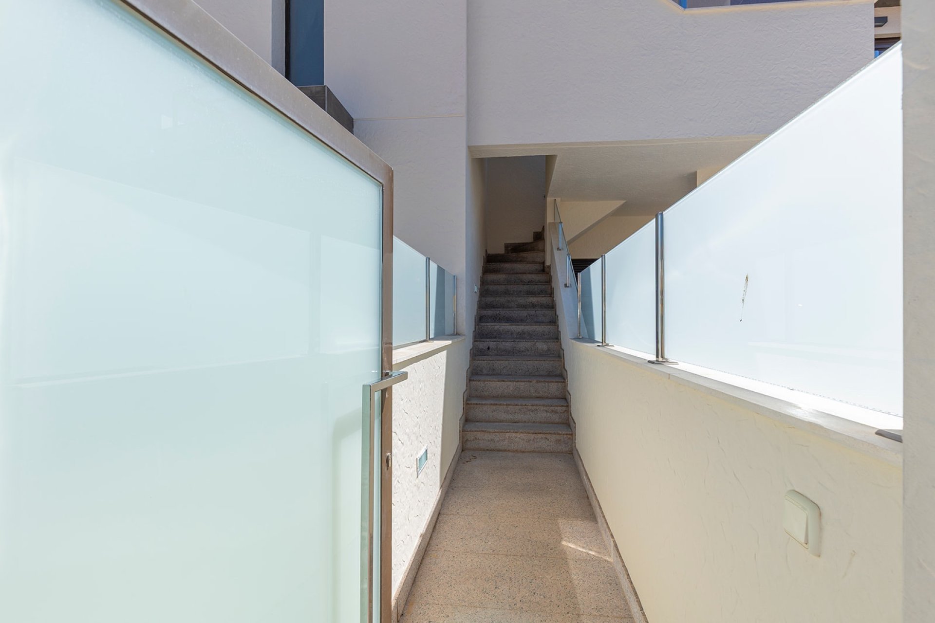 Resale - Apartment -
Torre - Pacheco - Dolores De Pacheco