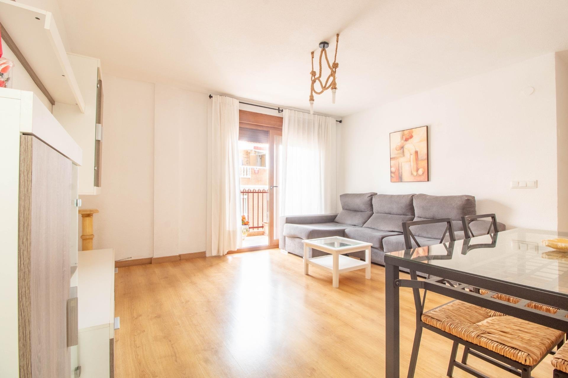 Resale - Apartment -
Torrevieja - Acequion