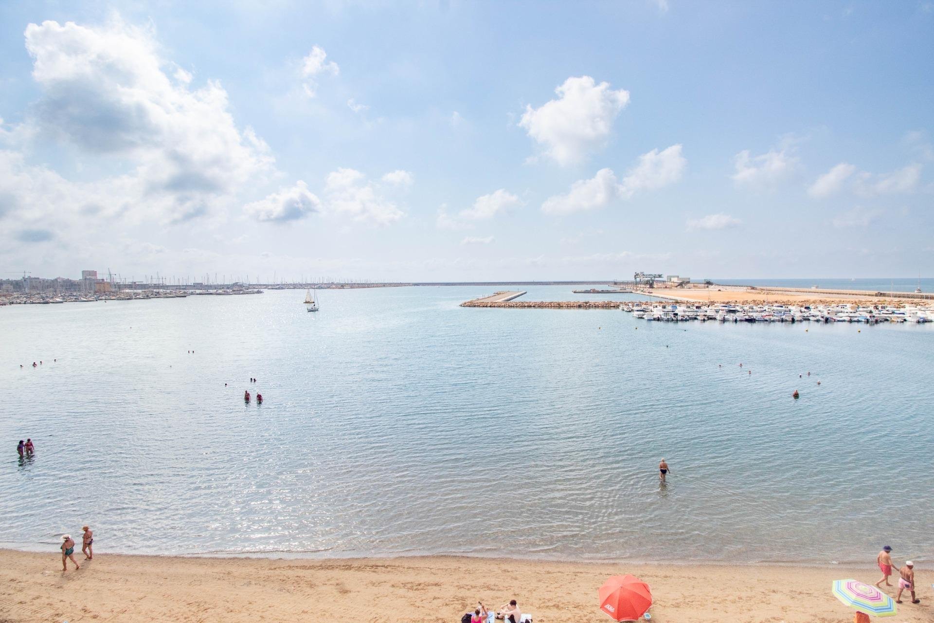 Resale - Apartment -
Torrevieja - Acequion