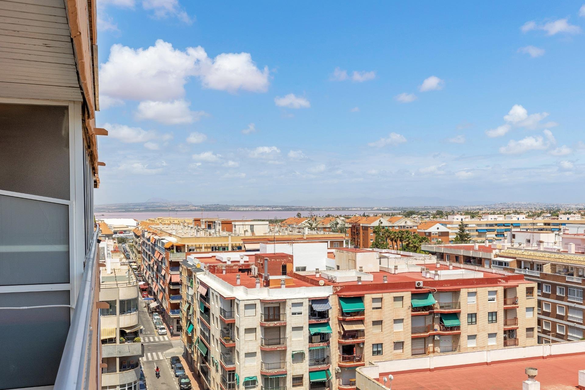 Resale - Apartment -
Torrevieja - Acequion