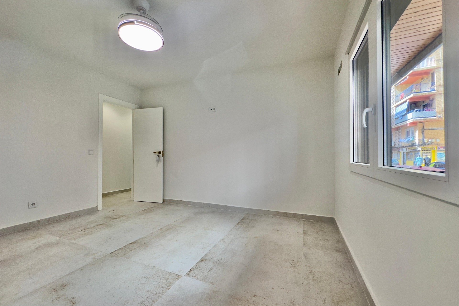 Resale - Apartment -
Torrevieja - Acequion