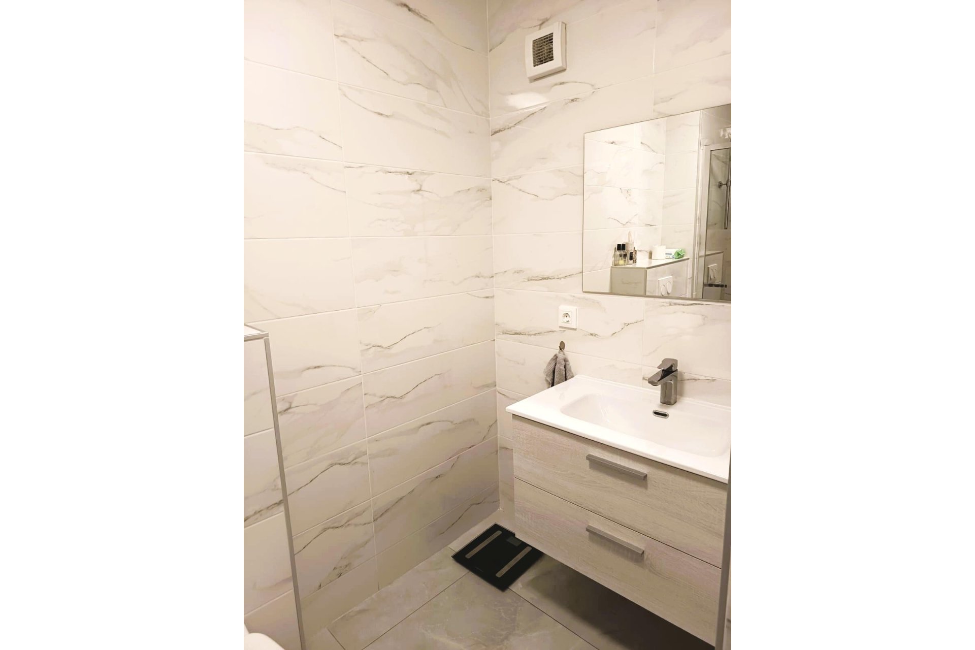 Resale - Apartment -
Torrevieja - Acequion