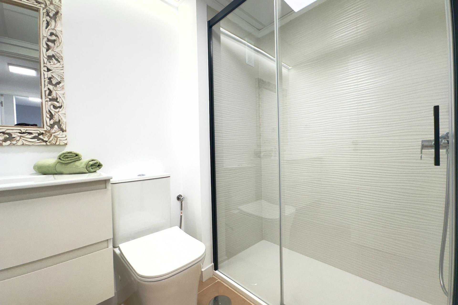Resale - Apartment -
Torrevieja - Acequion