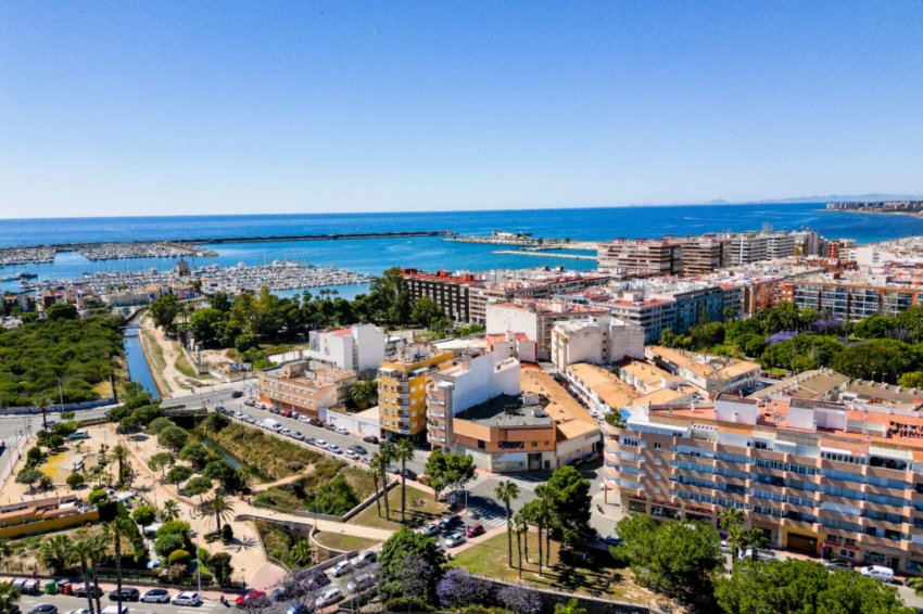 Resale - Apartment -
Torrevieja - Acequion