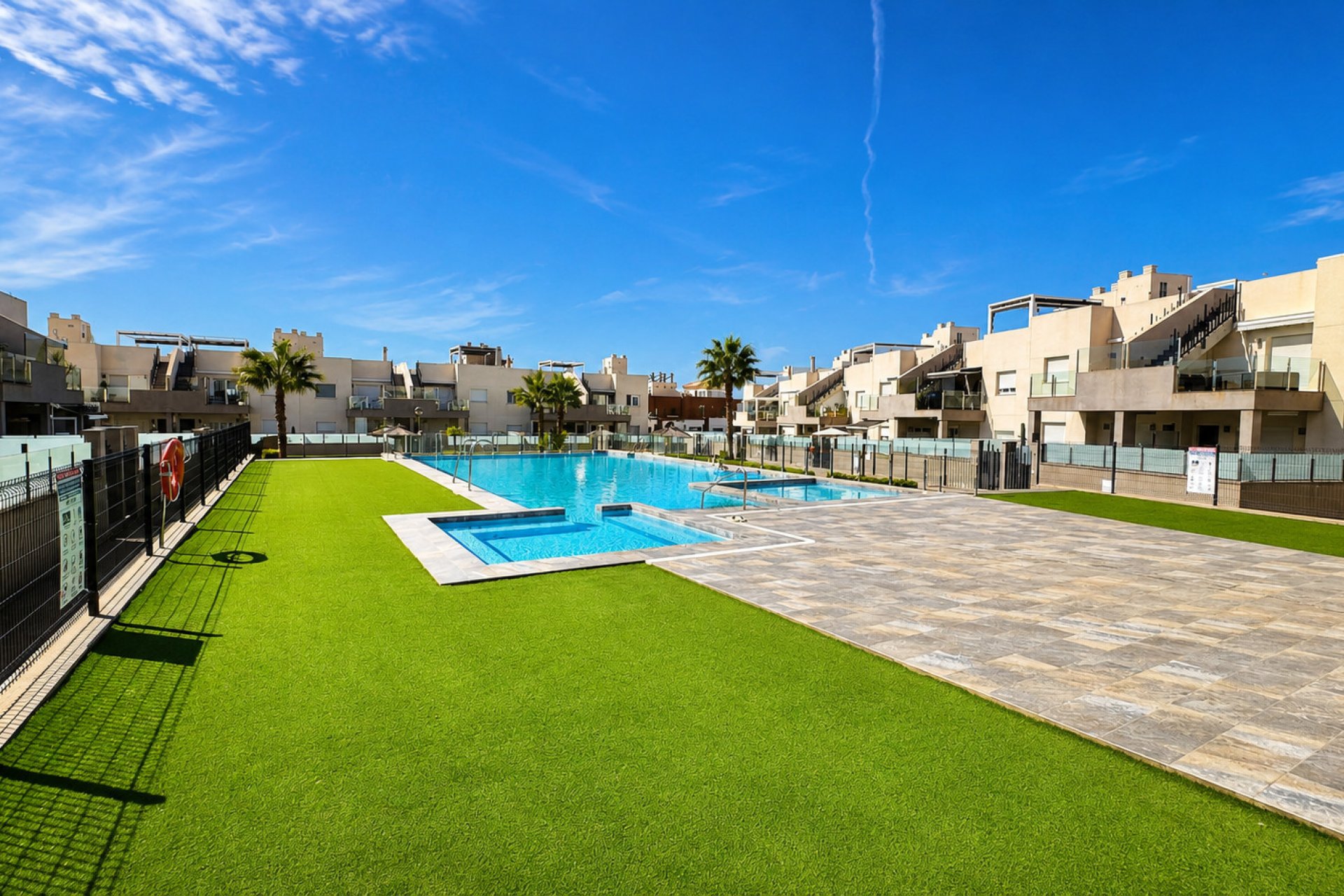 Resale - Apartment -
Torrevieja - Aguas Nuevas