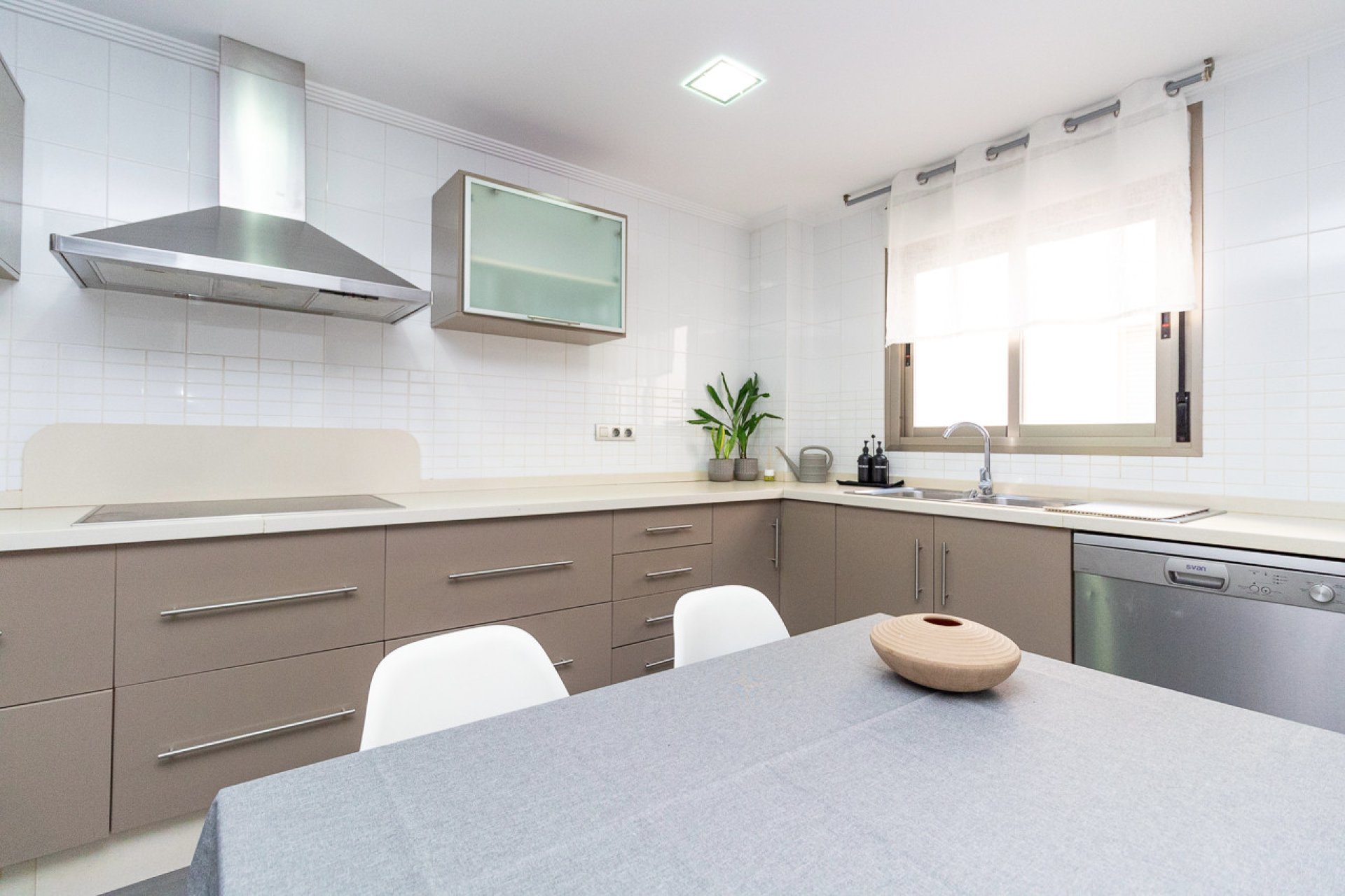 Resale - Apartment -
Torrevieja - Beach