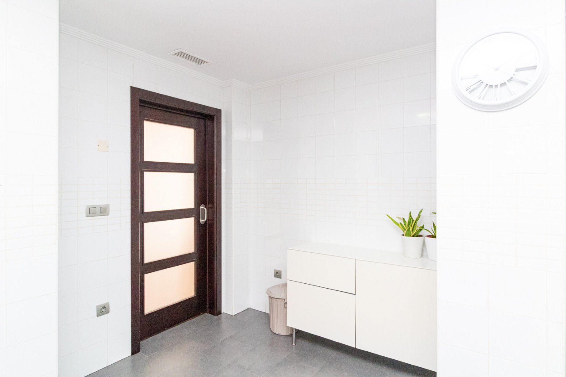 Resale - Apartment -
Torrevieja - Beach