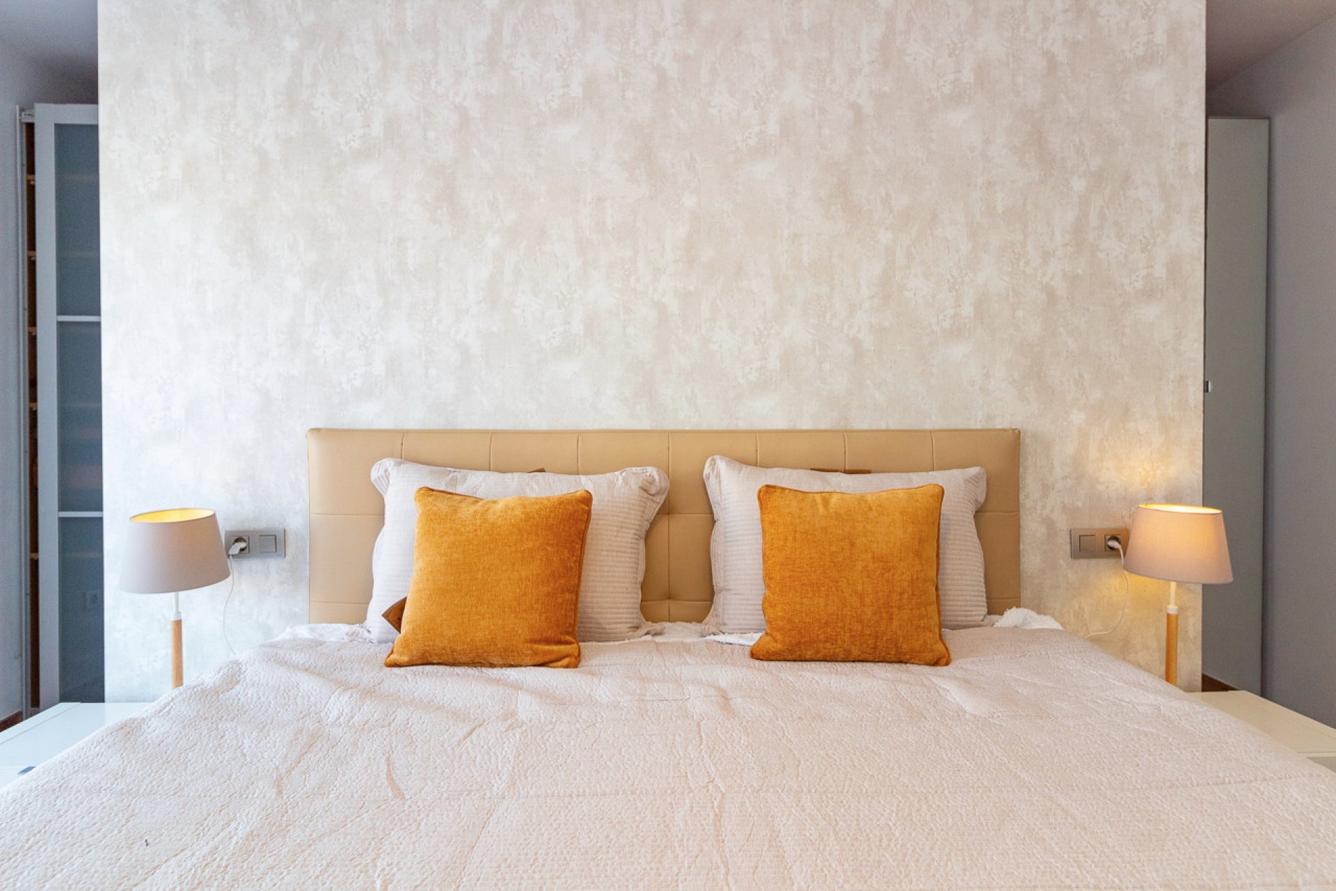 Resale - Apartment -
Torrevieja - Beach