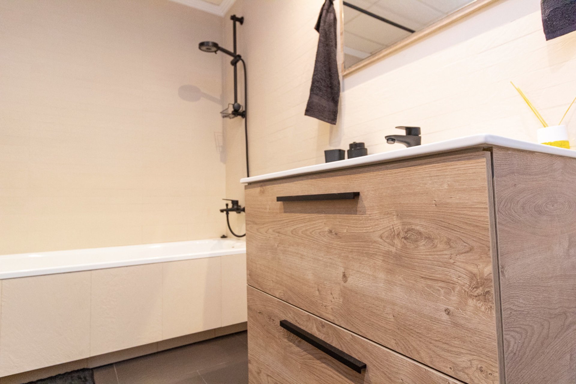 Resale - Apartment -
Torrevieja - Beach