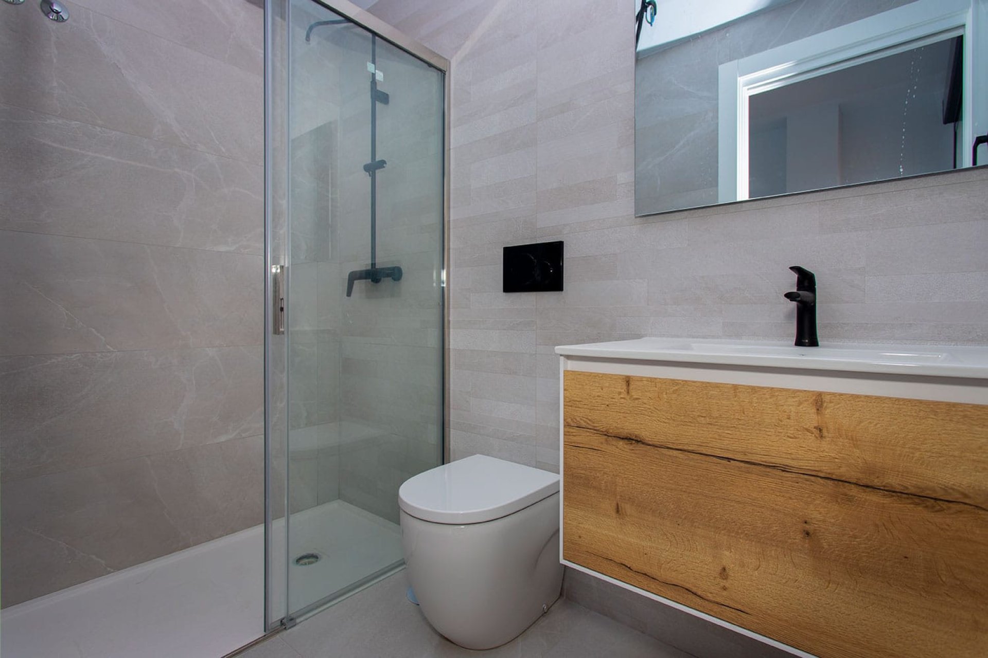 Resale - Apartment -
Torrevieja - Beach