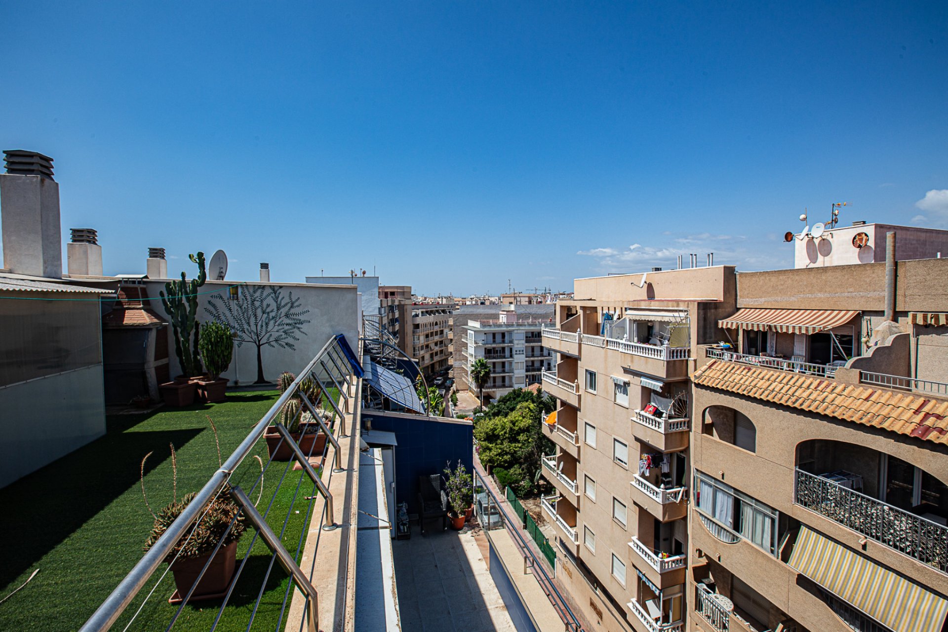 Resale - Apartment -
Torrevieja - Beach