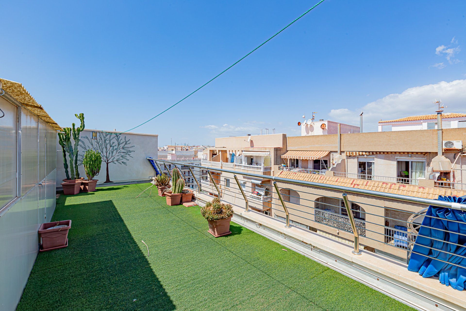 Resale - Apartment -
Torrevieja - Beach