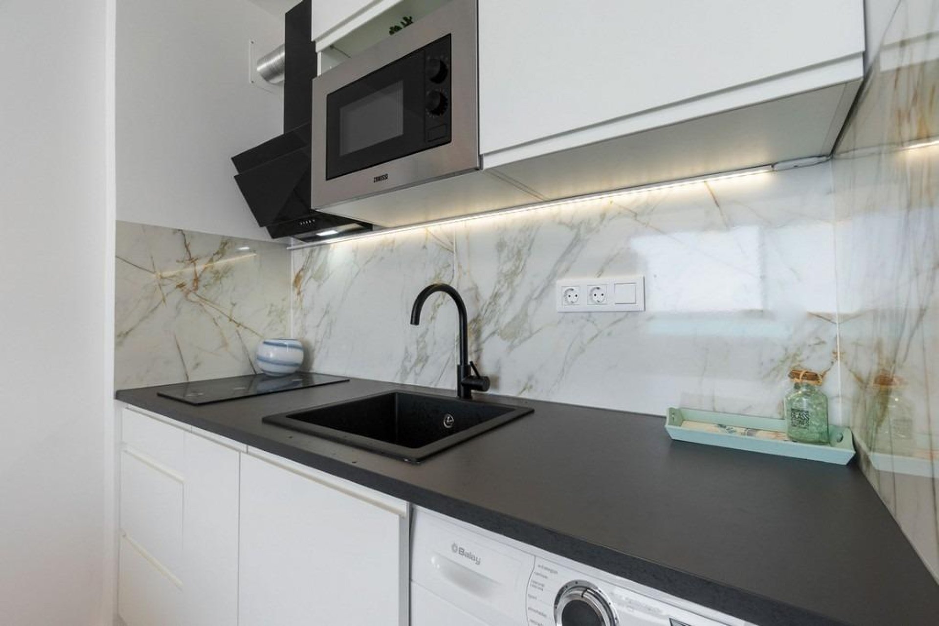 Resale - Apartment -
Torrevieja - Cabo cervera