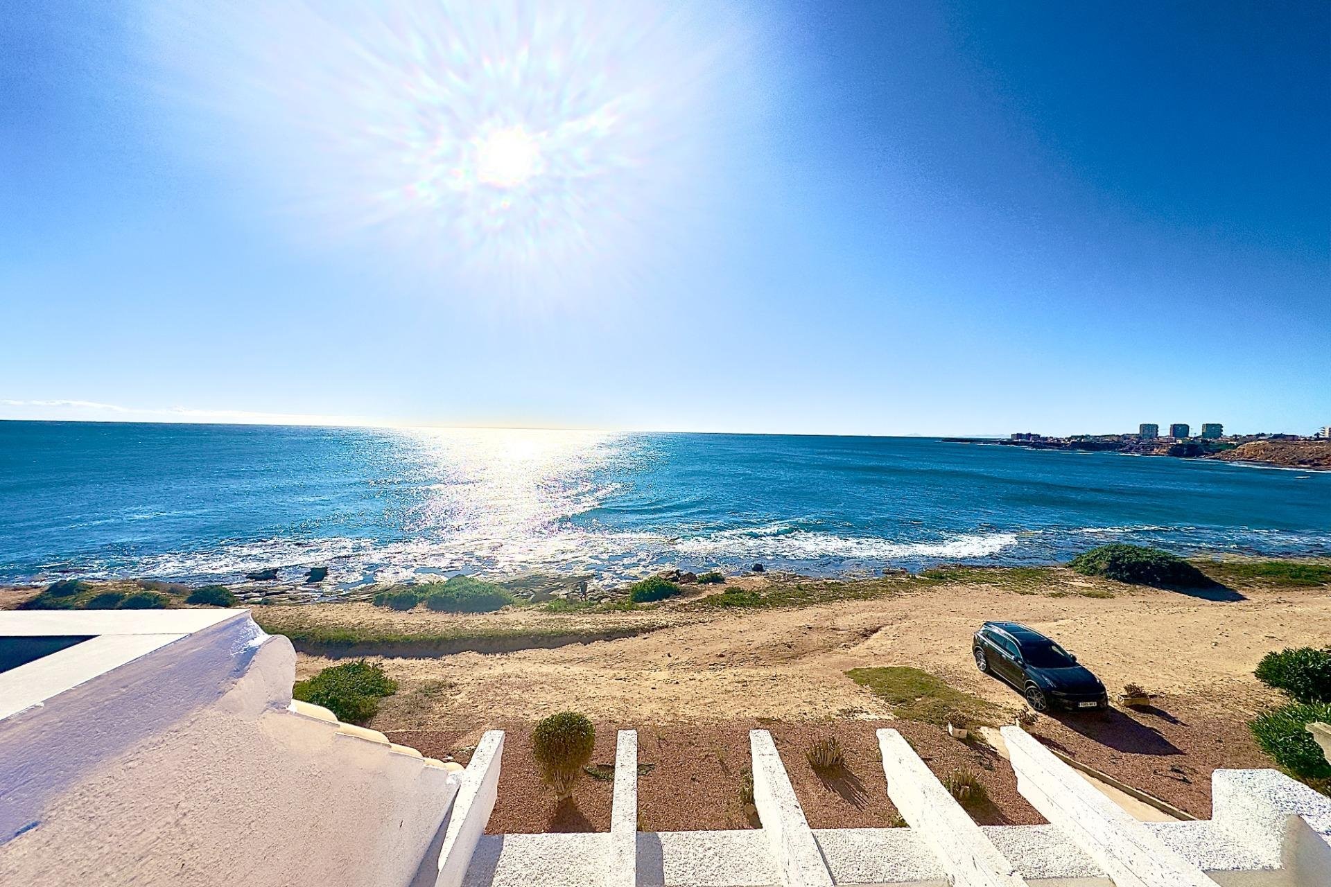 Resale - Apartment -
Torrevieja - Cabo cervera