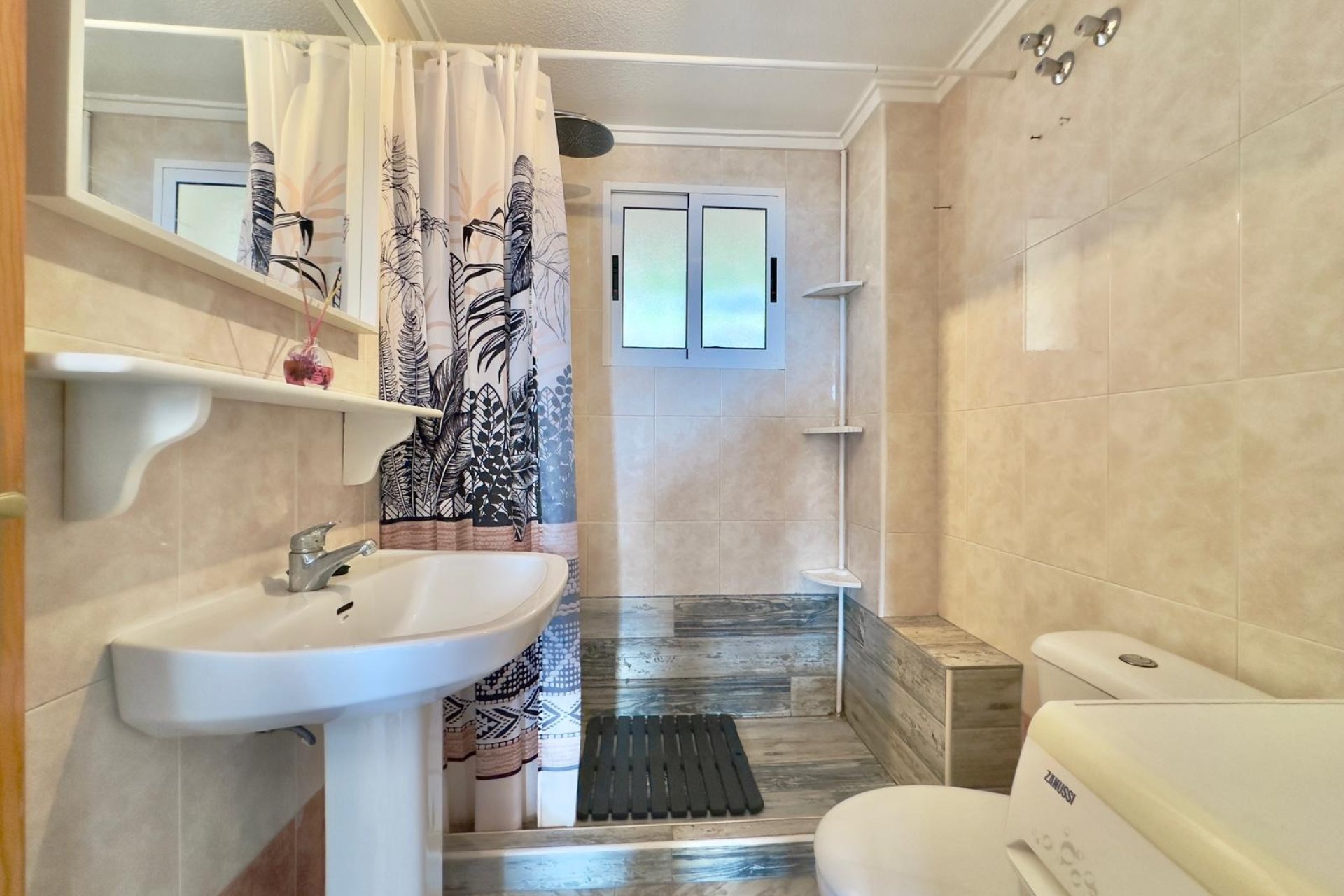 Resale - Apartment -
Torrevieja - Cabo cervera