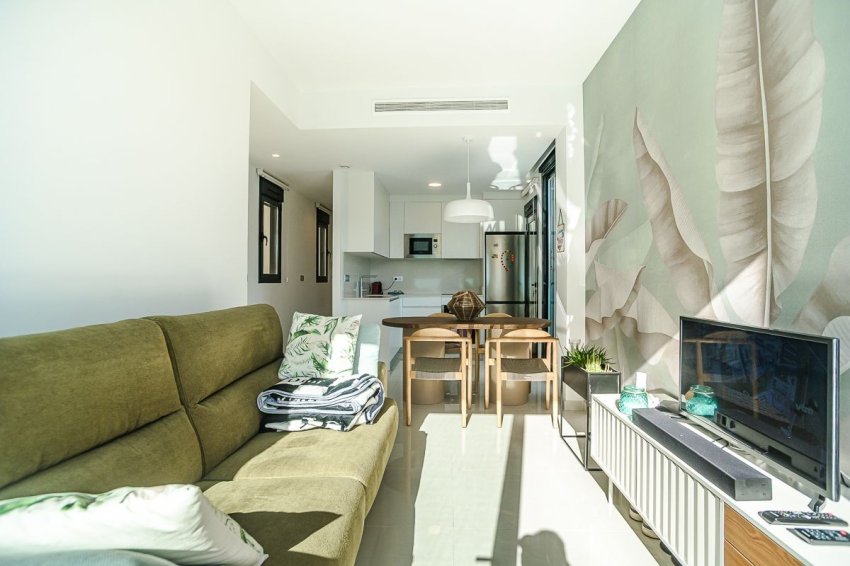 Resale - Apartment -
Torrevieja - Calas Blancas