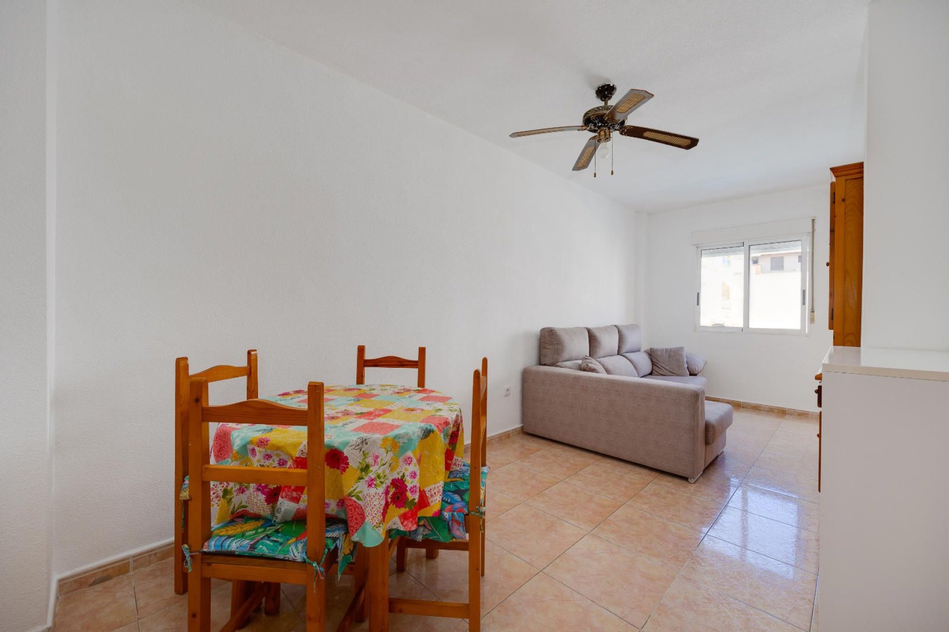 Resale - Apartment -
Torrevieja - Center