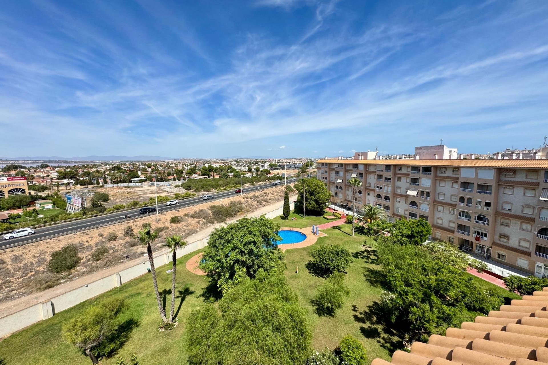 Resale - Apartment -
Torrevieja - Center