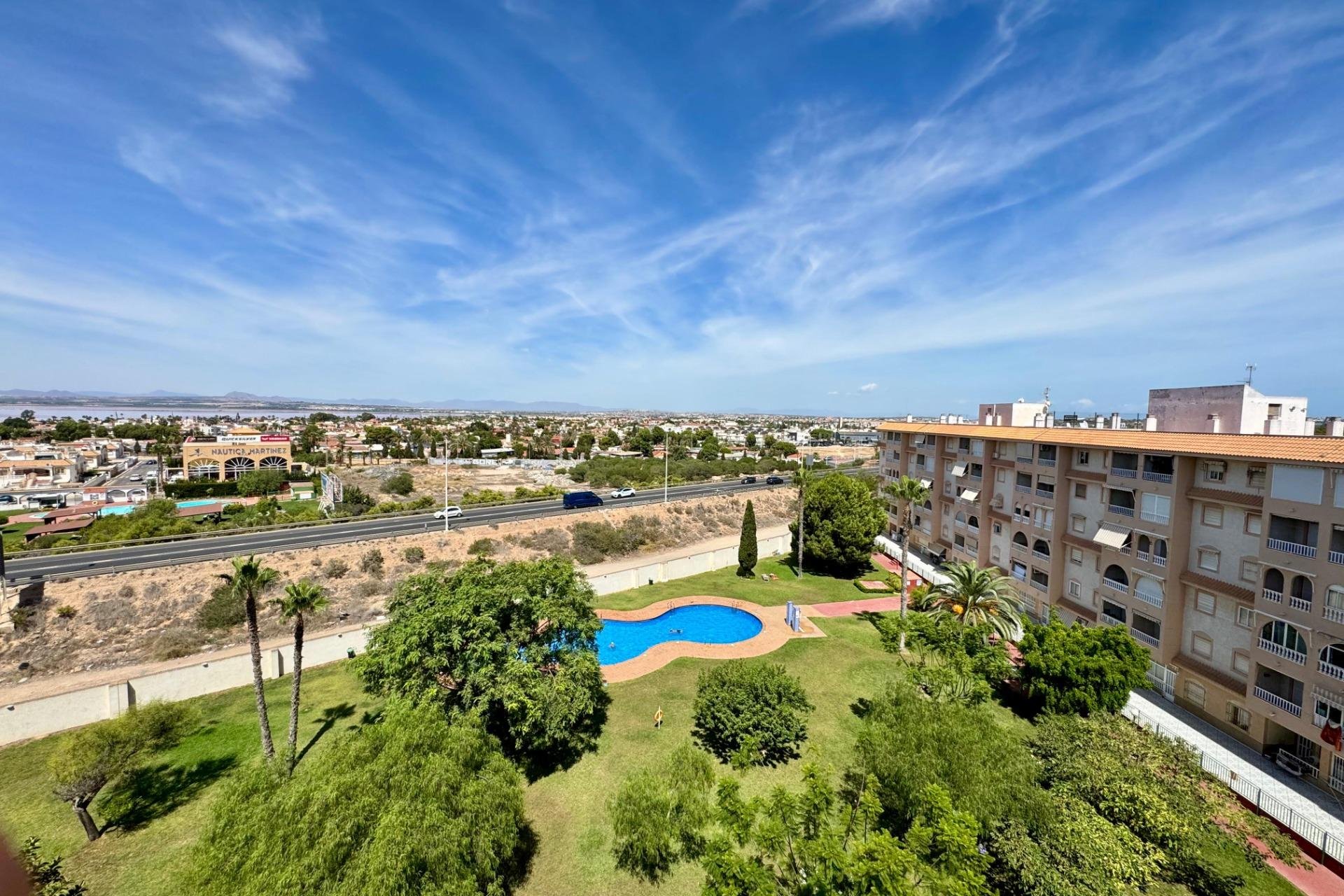 Resale - Apartment -
Torrevieja - Center